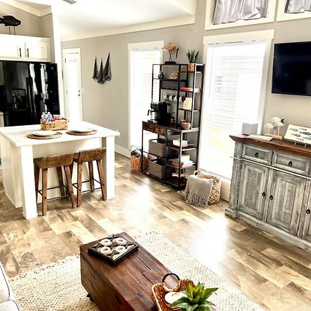 Villa The Little Getaway-Sleeps 4, Firepit, Pet Friendly Pottsboro Exterior foto